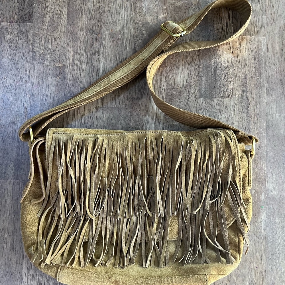 Steven Madden Suede Fringe handbag